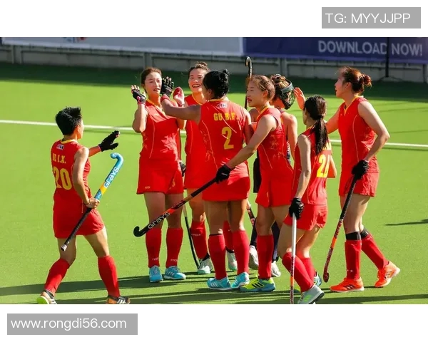 中国与新西兰曲棍球对决展现竞技精神与团队合作的精彩瞬间